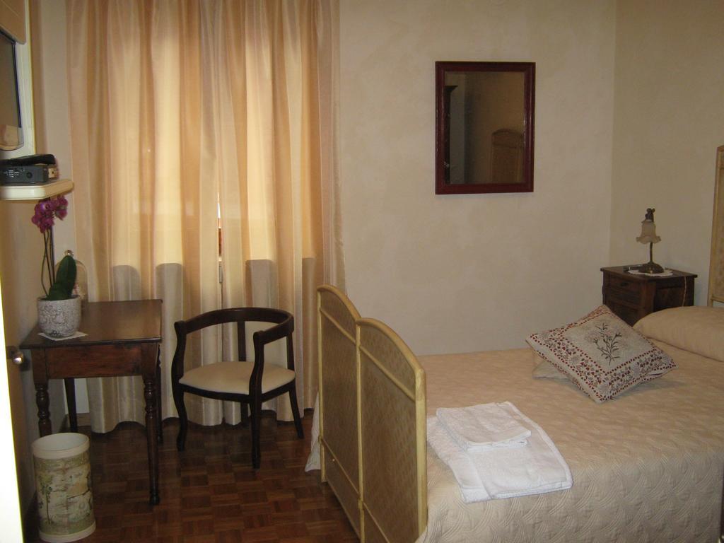 B&B Ristorante Del Monte Colleretto Giacosa Εξωτερικό φωτογραφία